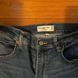 Super flattering Abercrombie flare jeans
